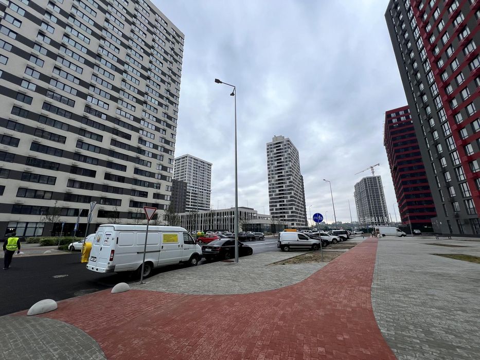 Простора 2-к квартира 67 м² (Будинок 10.7)