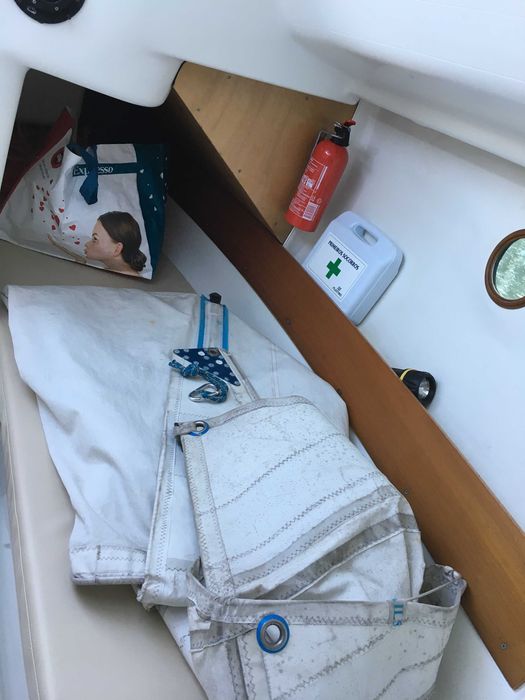 Veleiro Beneteau First 210