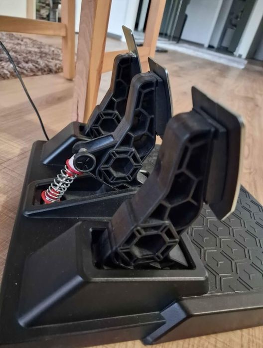 Thrustmaster T248 PC/ PS5/ PS4