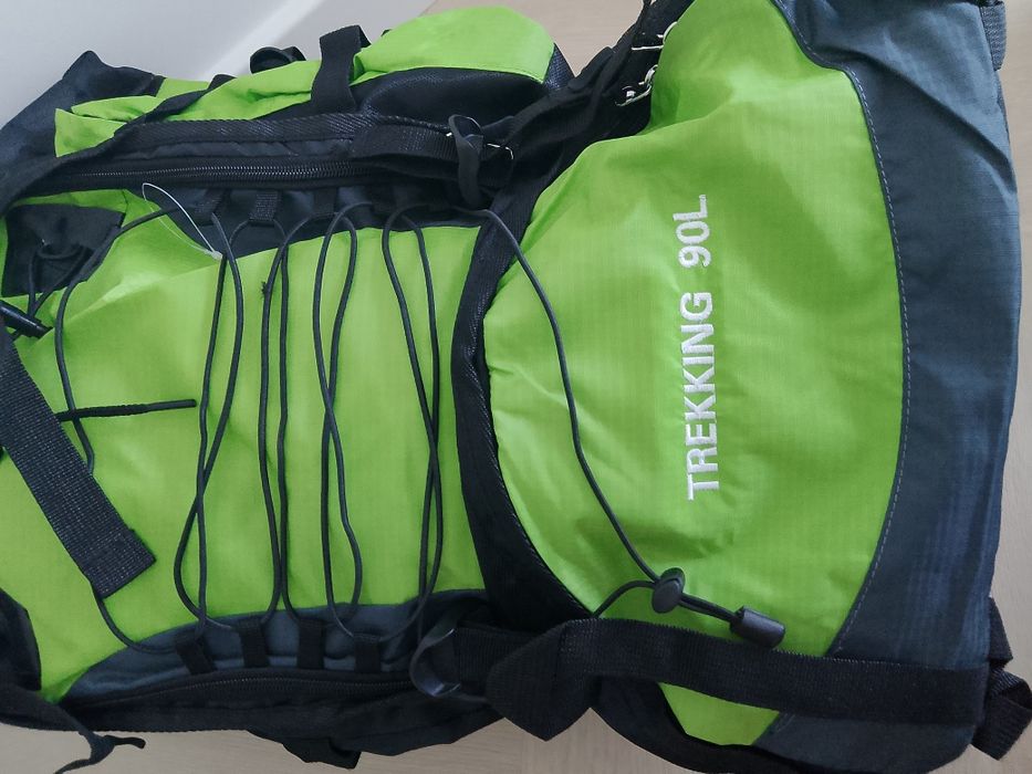 Duży plecak trekkingowy, 90 L, w góry, mocny, pojemny