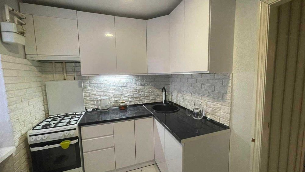 2-х комнатная квартира с ремонтом в самом Центре!