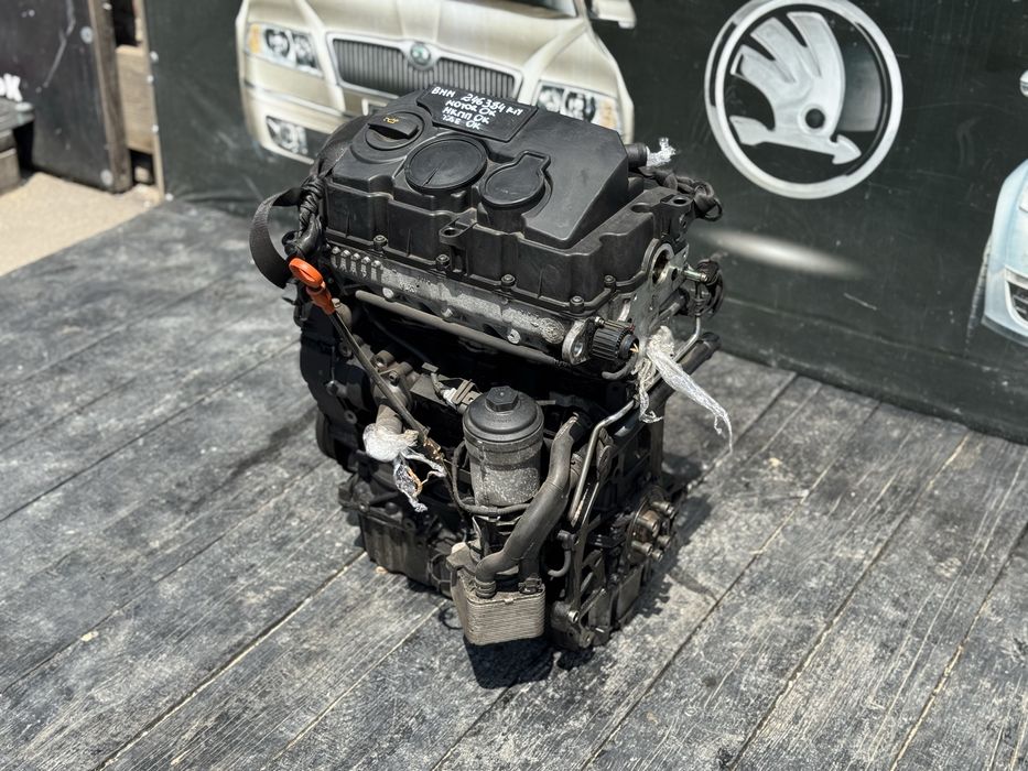 Двигатель Skoda Octavia A5  2.0tdi bmm мотор golf 5 touran двигун