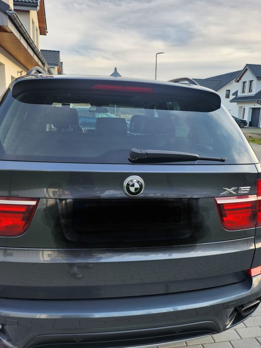BMW X5 SUV rok 2012;kolor ciemno szary