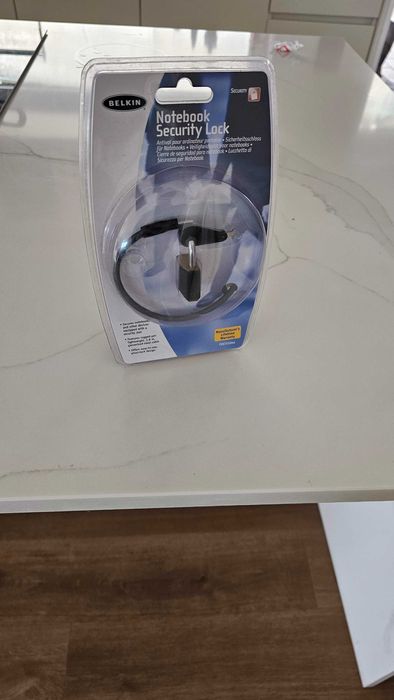 BRINDES: Escolhe 1 Oferta na compra de qualquer produto