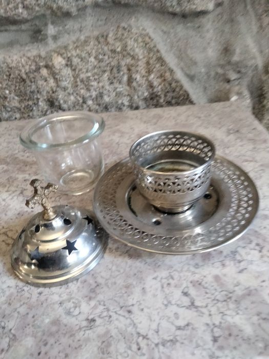 Porta velas antigo de metal