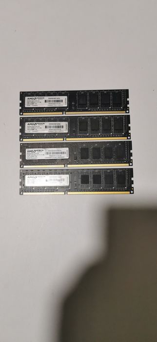 Оперативная память AMD DDR3 4gb