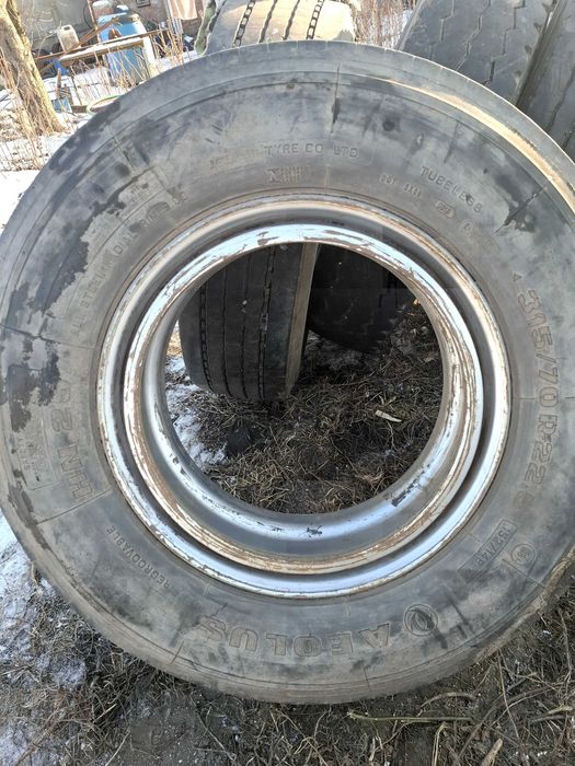 Диск колісний 22.5х9.00 під клин в комплекті з шиною 315х70 R22.5 .