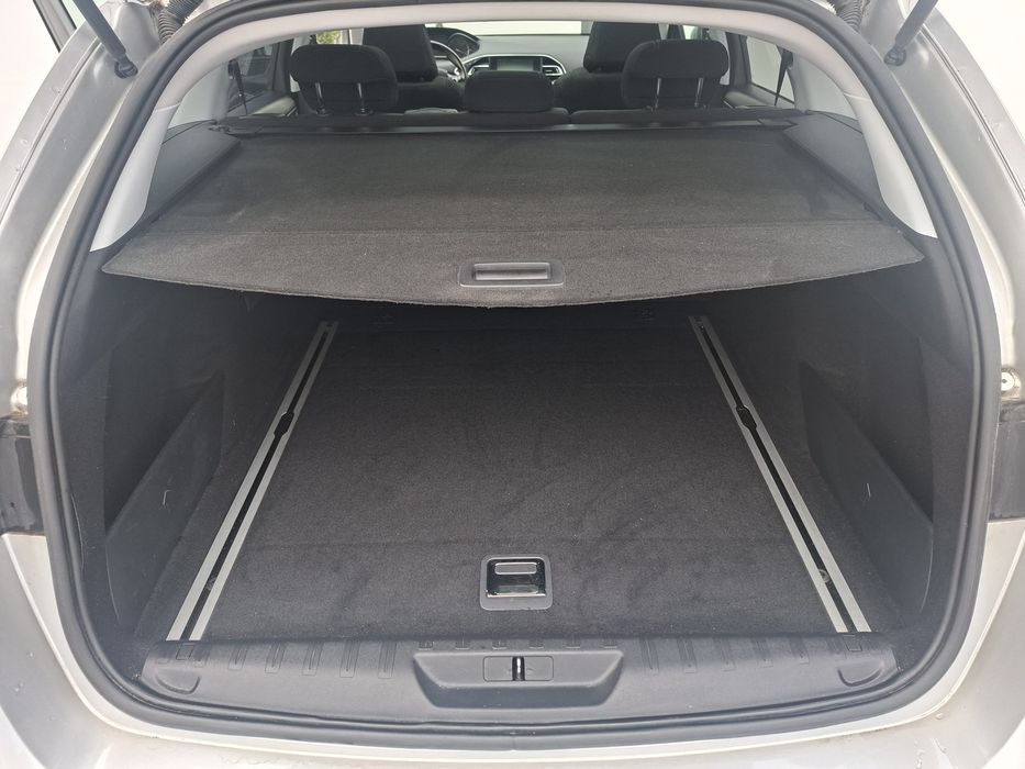 Peugeot 308sw 1.6hdi(automática)180000kms