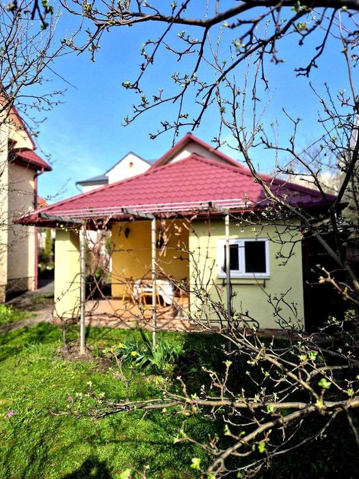 будинок у Франківську, Є-Відновлення