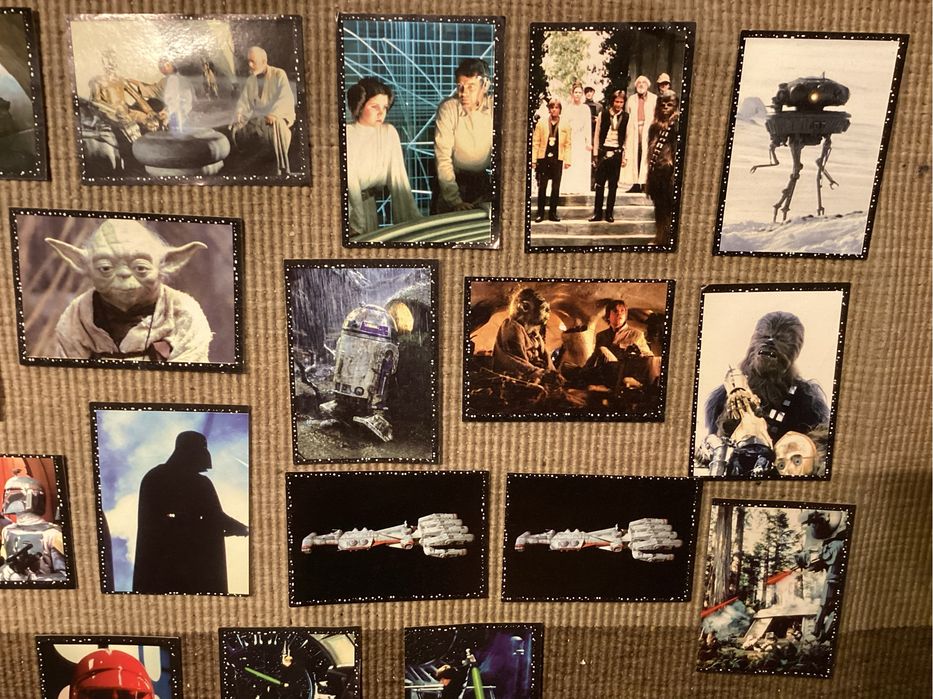 Cromos Star Wars de 1997. Entre os 22 inclui 4 do poster