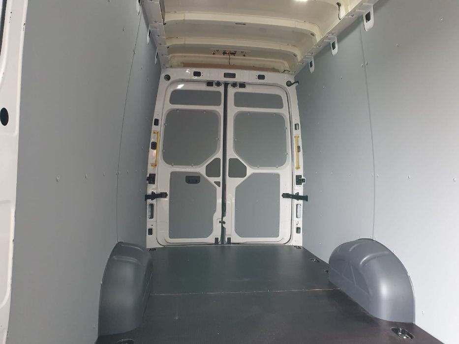 ZABUDOWA BUSA Nadkola szare Nissan NV300 !!