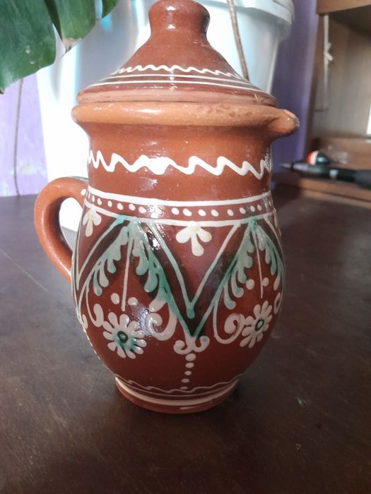 Глиняний глечик.