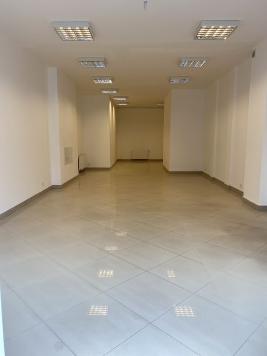 Wynajmę lokal handlowo usługowy