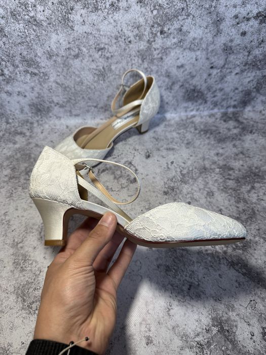 Nowe buty slubne r 39