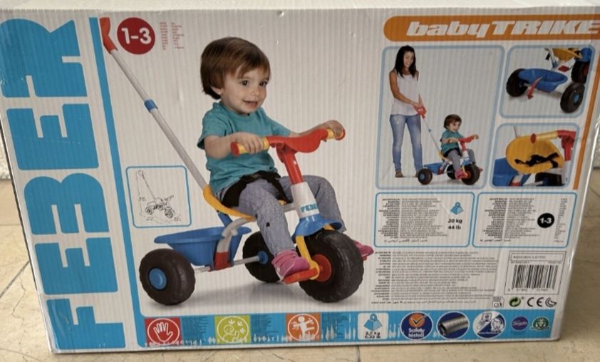 Triciclo com cesto e suporte de empurrar