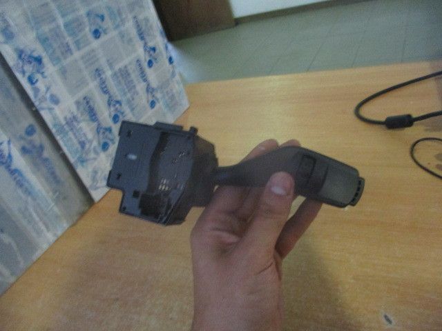 Conjunto / manetes de luzes e limpa vidros FORD Focus C-Max (DM2)