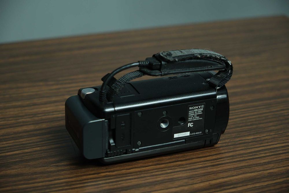 Відеокамера Sony HDR-CX250E Black