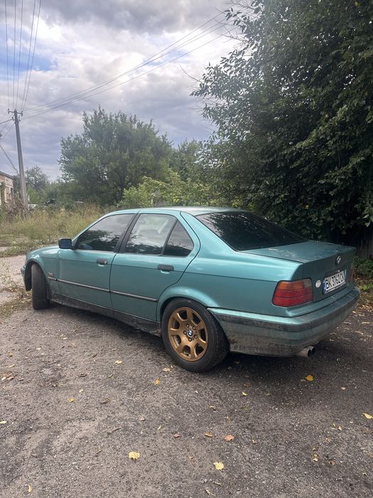 Продам е36 заварка