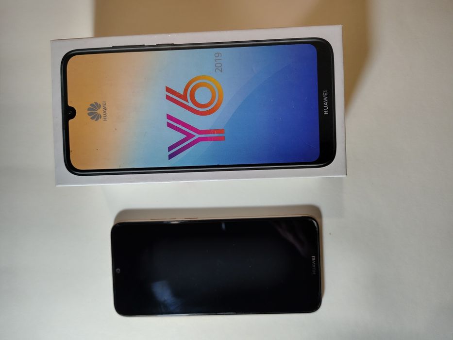 Телефон   Huawei Y6 2019