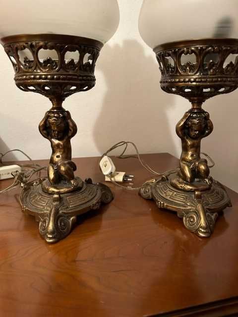 Candeeiros de mesa de cabeceira em Bronze