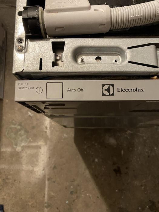 Sprzedam zmywarke do zabudowy 45 Electrolux