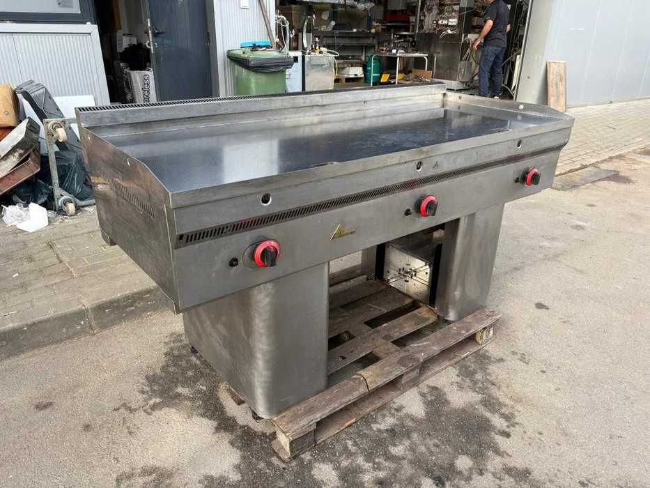 Fry-Top/ Teppaniakky a Gás 1.80mts - RECONDICIONADO