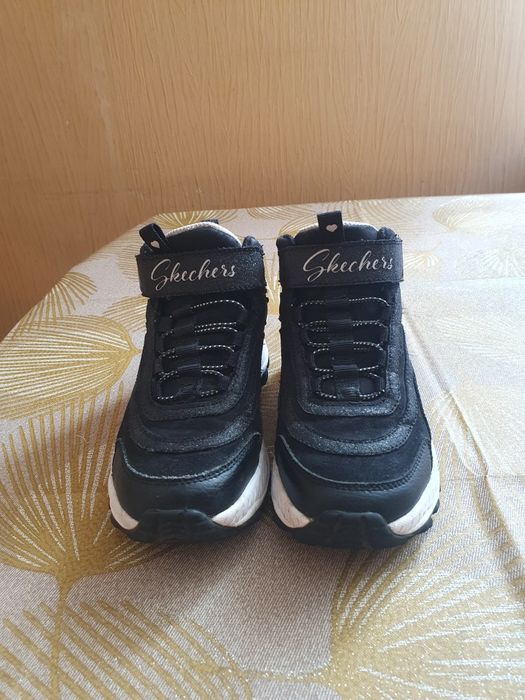 Демісезонні черевики для дівчинки Skechers (28,5)