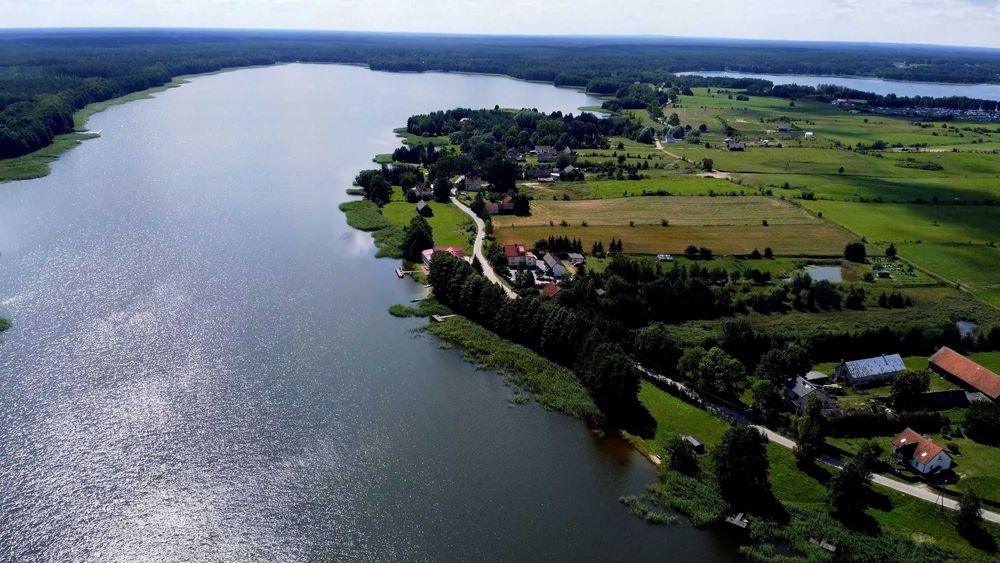 Działka nad jeziorem Brajnickim