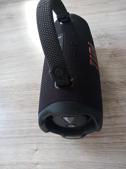 Głośnik JBL charge 6