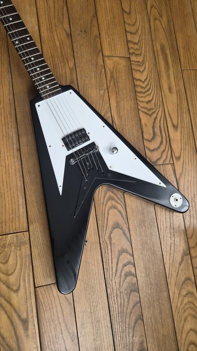 Epiphone Korina 1958 Flying V 2003 (mod Seymour Duncan Invader)