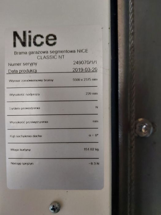 Brama Garażowa Segmentowa Elektryczna  Nice