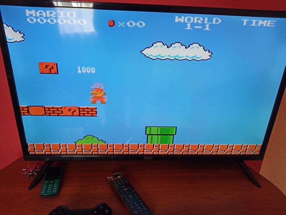 Ігрова приставка Data Frog ретро