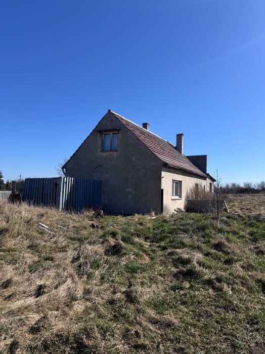 Syndyk sprzeda udział w spadku (1/6 udziału w prawie własności nieruchomości gruntowej)