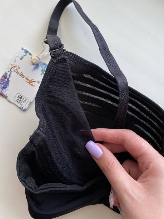 Чорний бюстгальтер сіточка 85С