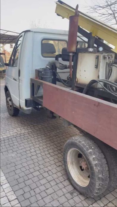 Продам бурову установку