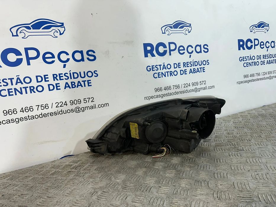 Oticas Farol Frente Frontal Direita Original VW Volkswagen Golf 5