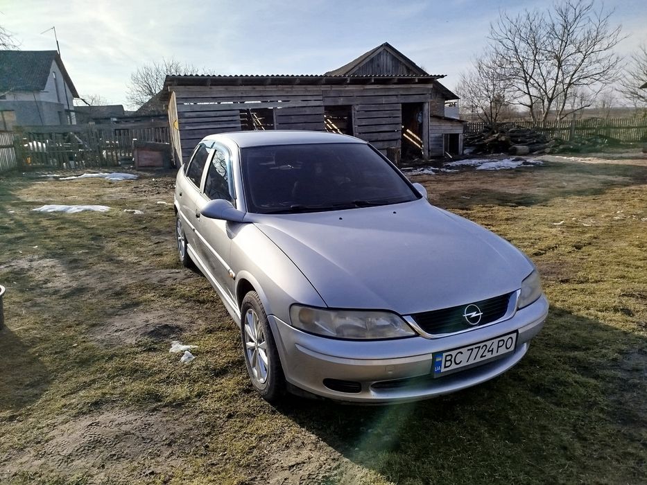 Opel Vectra B 1.8 16V