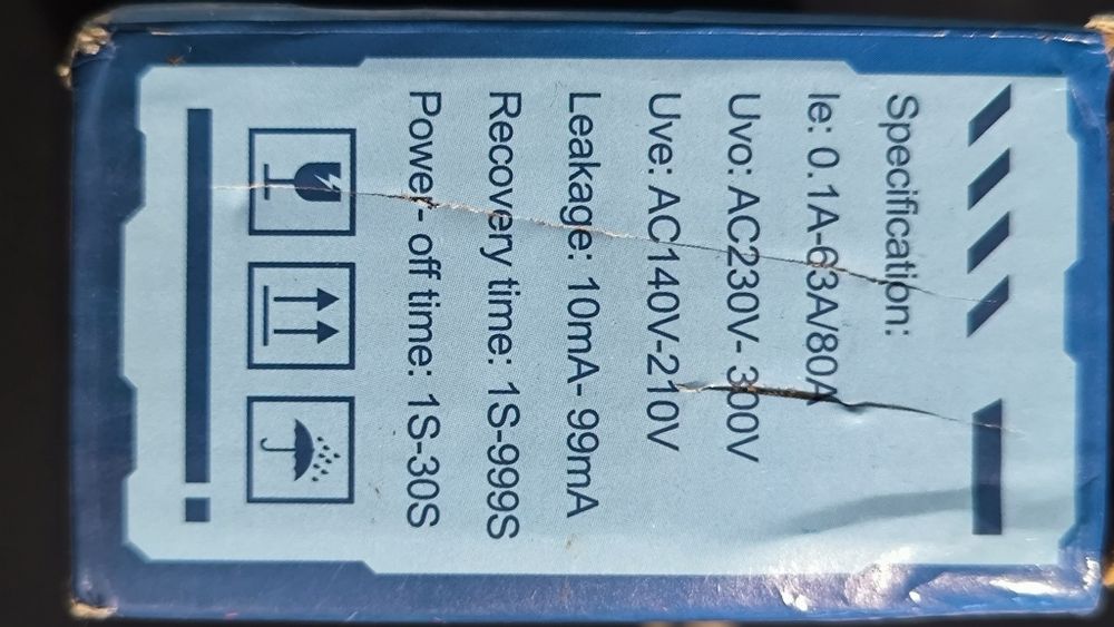 Disjuntor digital novo na caixa