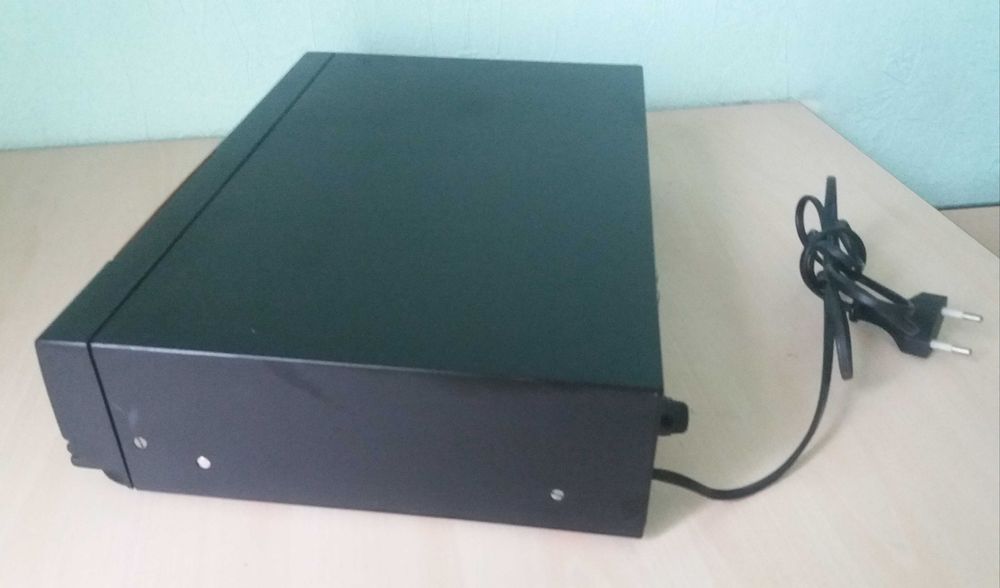 CD проигрыватель Condor CD550