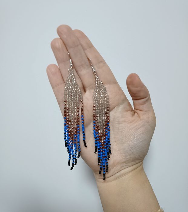 Kolczyki wiszące z koralików