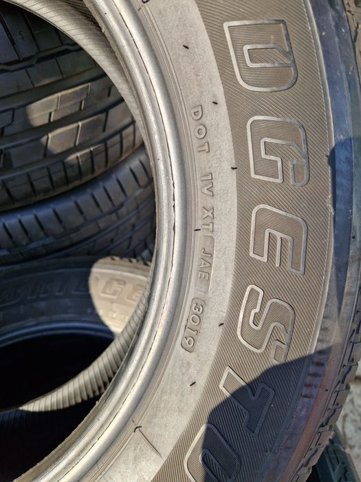 Bridgestone Dueller ht 684ii 265/60/R18