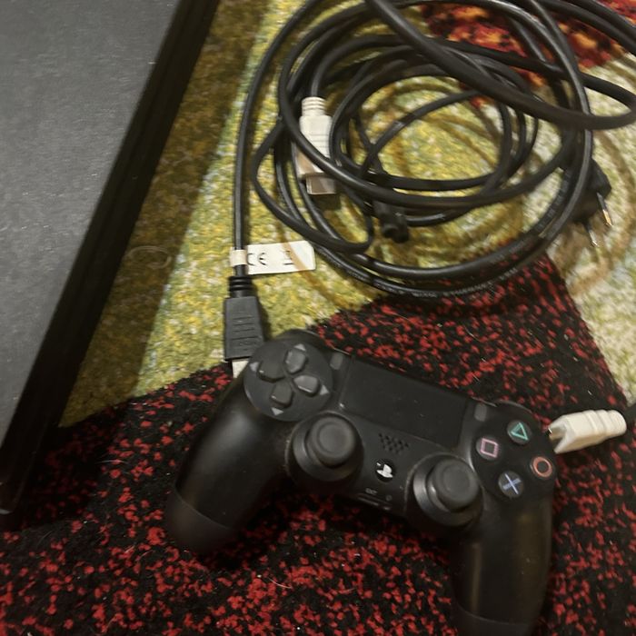 Playstation 4 1T como nova
