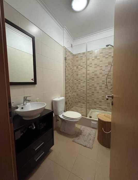 Apartamento T3 com bons acabamentos