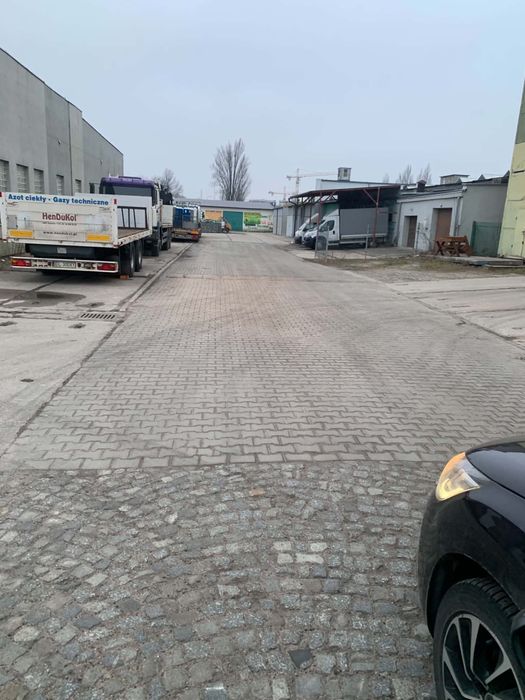 Garaż magazyn 70m2 na  dzialce  200m2