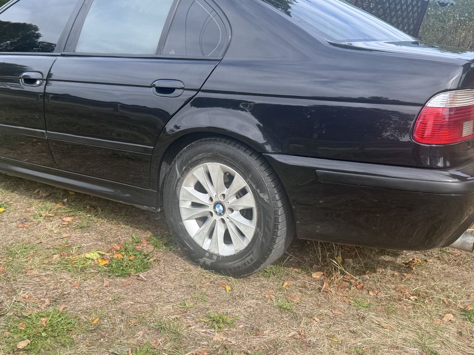 Продам авто бмв е39