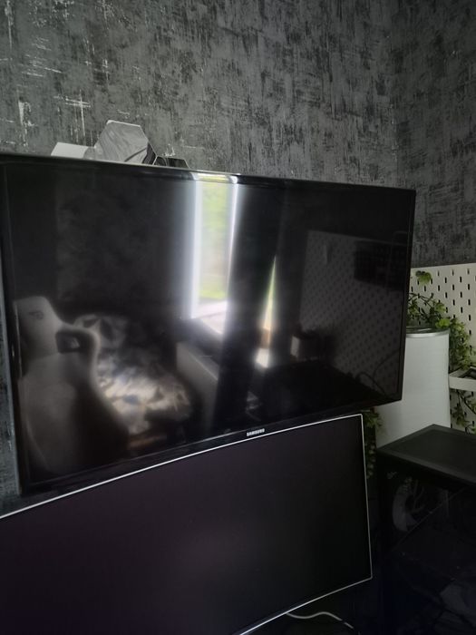 Samsung Led телевізор 32 дюйми