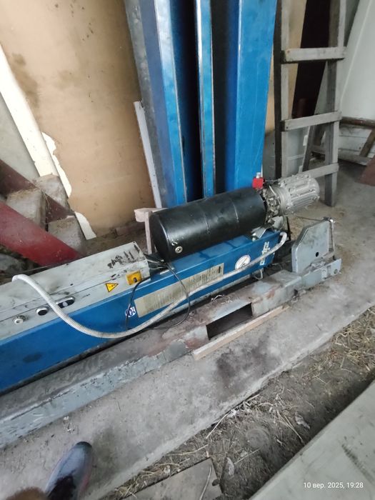 Гідравлічний підйомник zippo 4 стійки 4 тонни