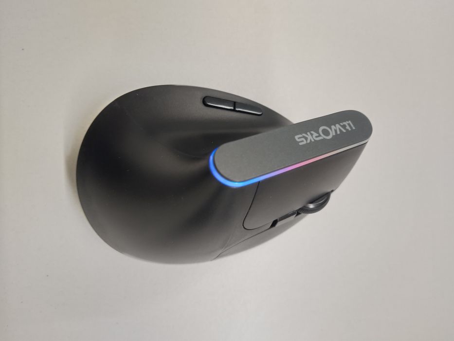 i.t.WORKS Wireless Vertical Ergonomic Mouse437115721551063041
