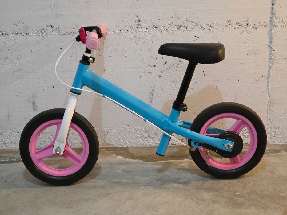 Bicicleta de equilíbrio para criança