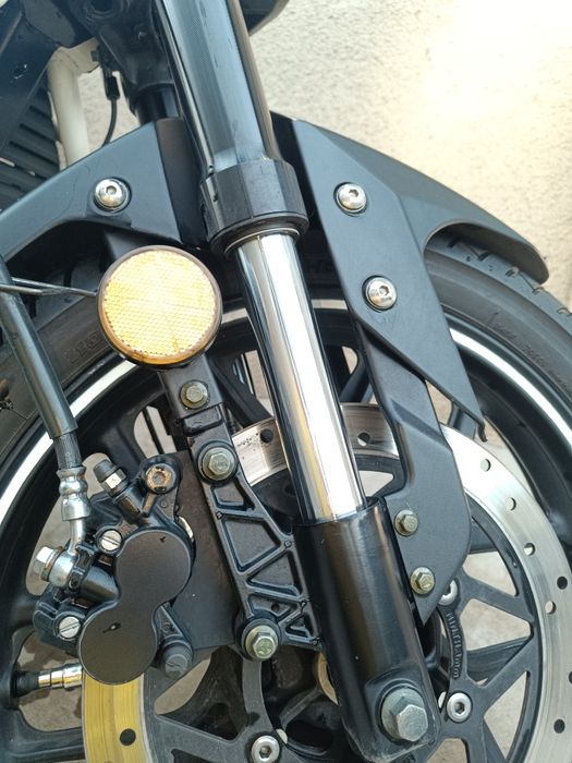 Lifan sr 200,один в таком цвете и форме